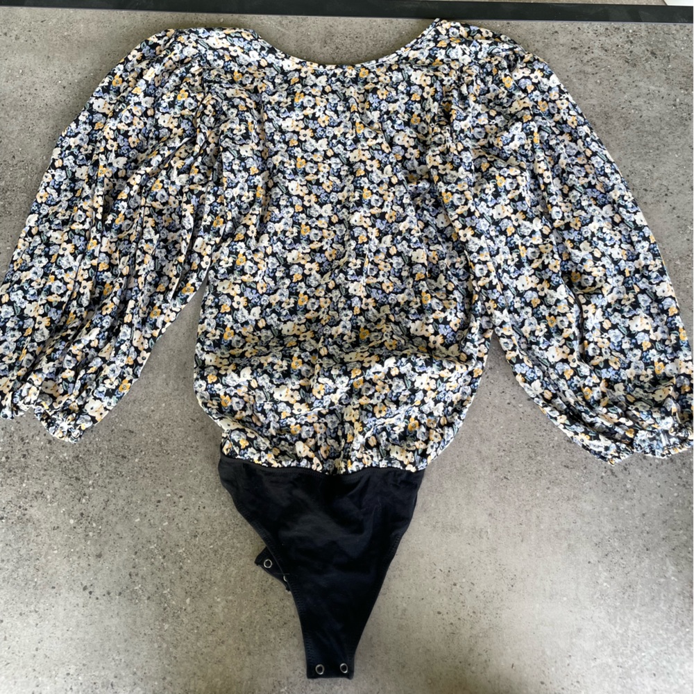 Wmns Abercrombie&Fitch blue&yellow floral bodysuit w/balloon sleeves Size XS